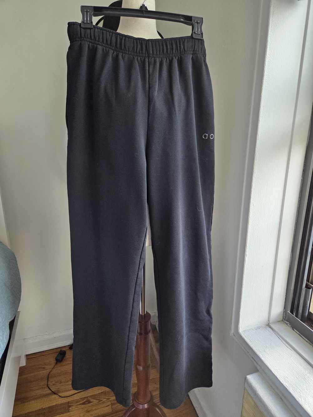 ALO Yoga Mens Black Elastic-Waist Joggers
